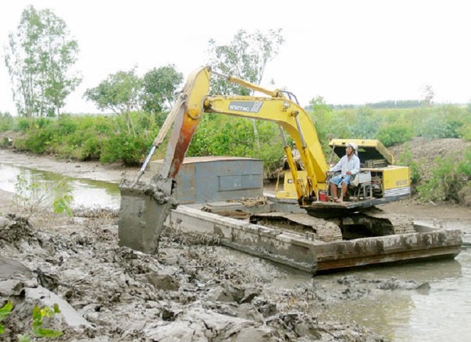 Nhiều[-]giải[-]pháp[-]phòng[-]chống[-]hạn[-]mặn[-]cho[-]các[-]tỉnh[-]Nam[-]bộ[-]trong[-]mùa[-]khô[-]2015[-]–[-]2016